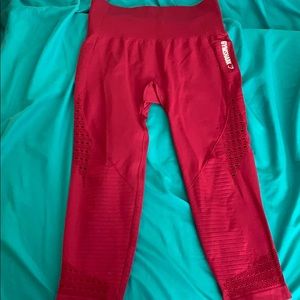 GymShark Energy Seamless Crop Leggings